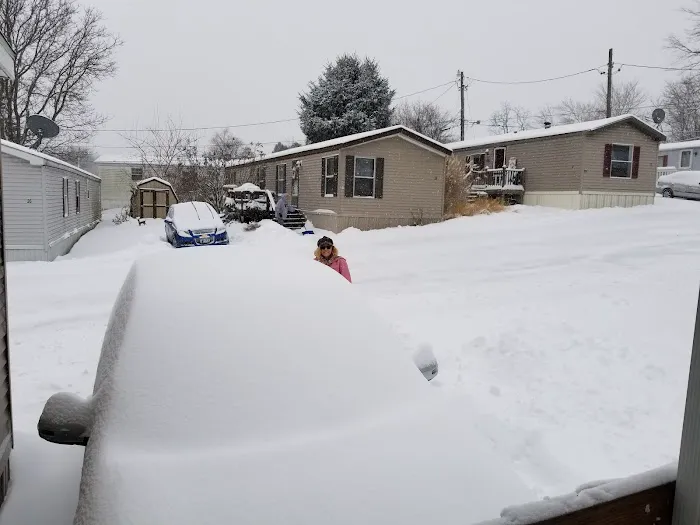 Walter's Mobile Home Village Picture 2