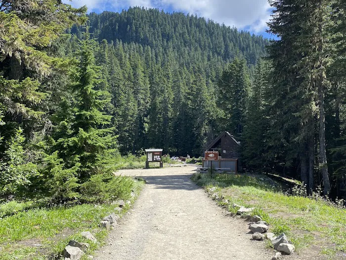 Mowich Lake Campground Picture 7