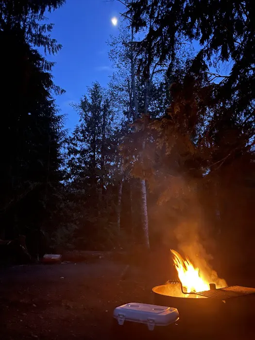 Denny Creek Campground Picture 5