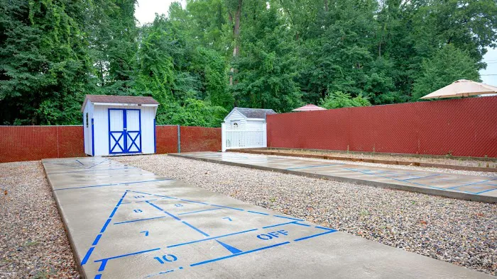 Lakeview CT Picture 7