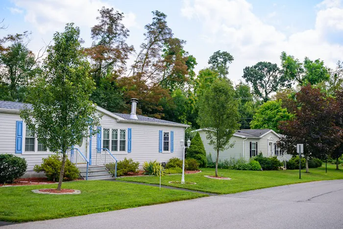 Moorgate Mobile Home Park Picture 8