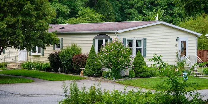 Moorgate Mobile Home Park Picture 3