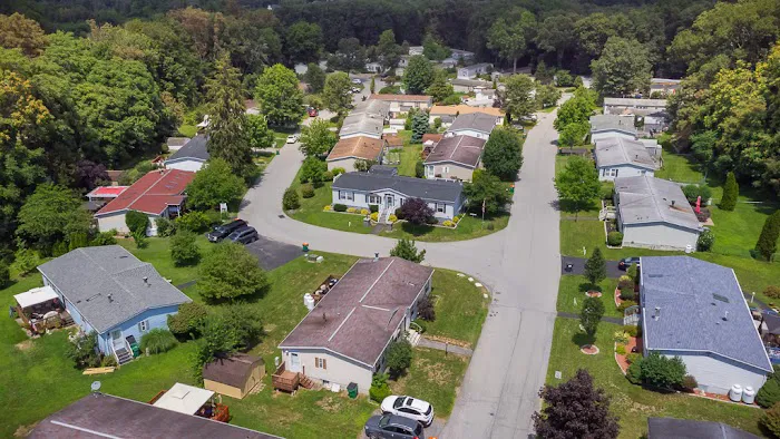 Moorgate Mobile Home Park Picture 6