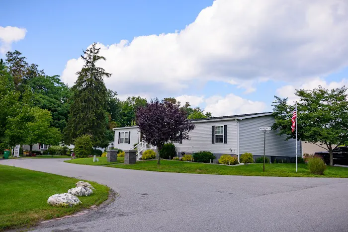 Moorgate Mobile Home Park Picture 4