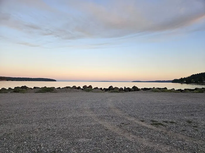 Lower Oak Bay Campground Picture 9