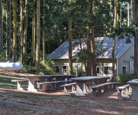 Pine Ridge at Crestwood