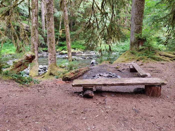 Camelot Village Picture 10