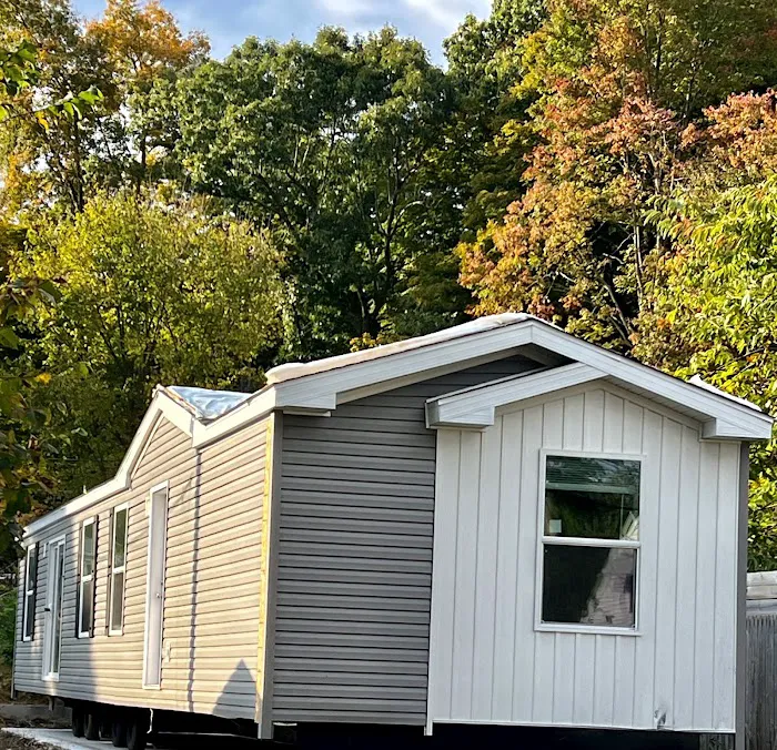 Naugatuck Pines Picture 3