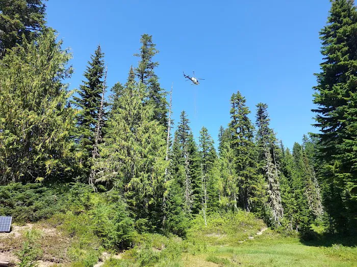 Golden Lakes Camp Picture 7