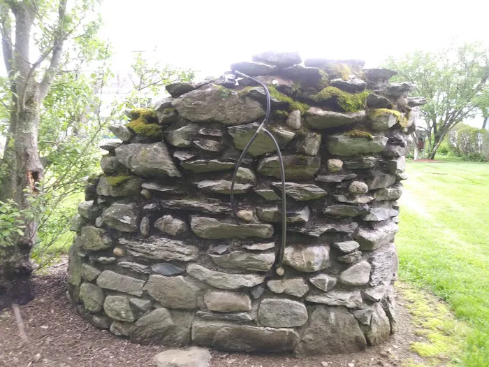 Kensington Village Picture 1