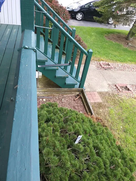 Kensington Village Picture 4