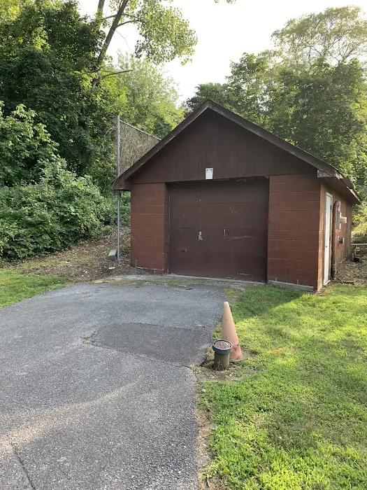 Hidden Brook Estates Picture 1