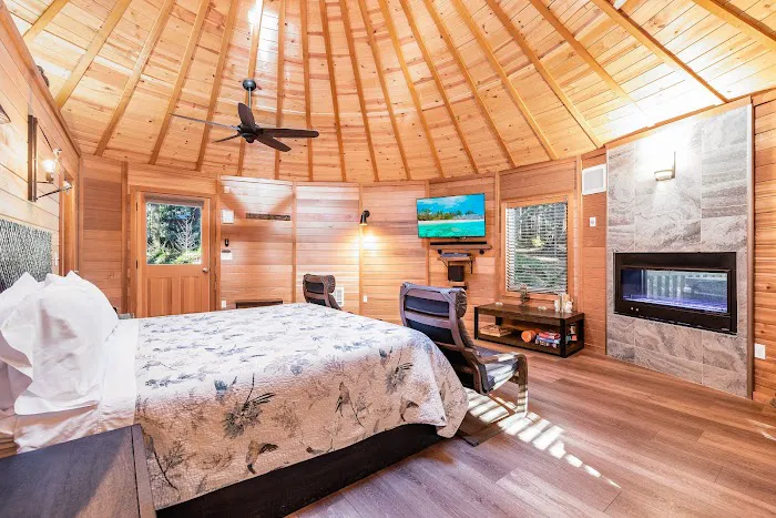 Stormking Cabins & Spa Picture 3