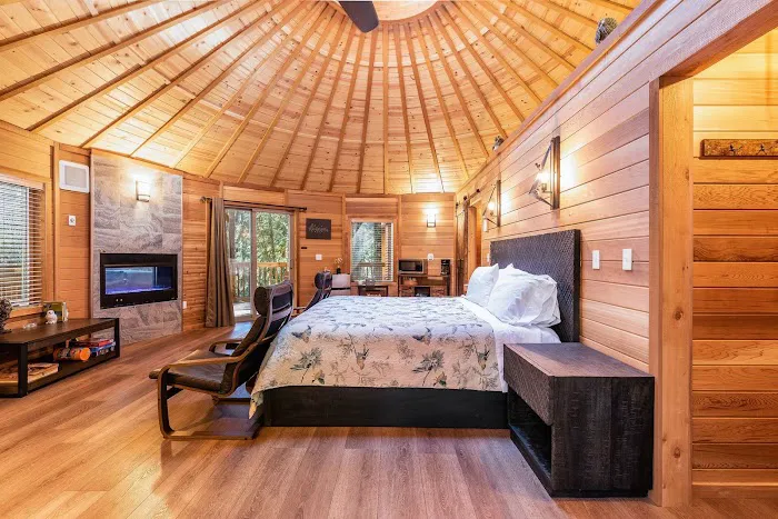 Stormking Cabins & Spa Picture 8