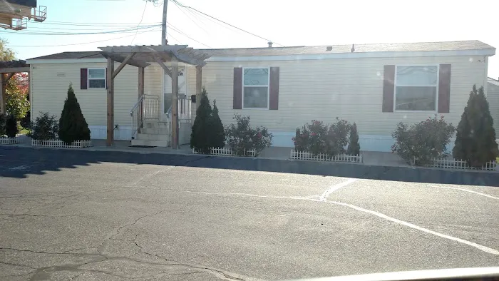 Penn Mobile Home Park Picture 5