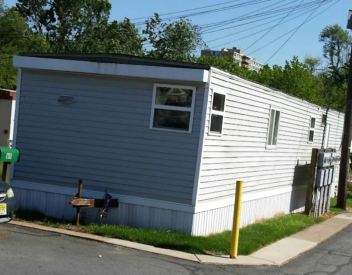 Penn Mobile Home Park Picture 10