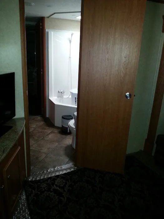 Penn Mobile Home Park Picture 6