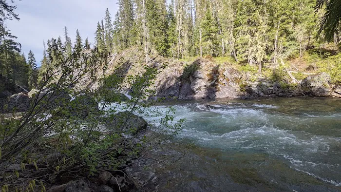 Waptus Lake Campsites Picture 1