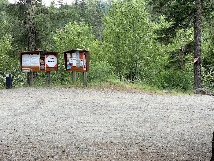 Red Mountain Campground Picture 3