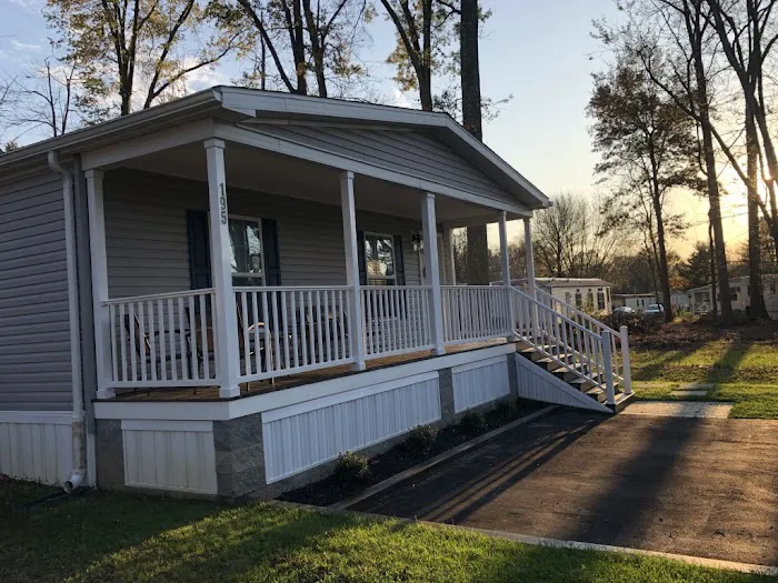 Colonial Heritage Manufactured Home Community Picture 4