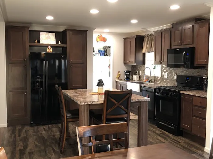 Colonial Heritage Manufactured Home Community Picture 5