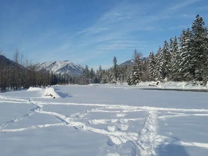 Cle Elum River Group Site Picture 1