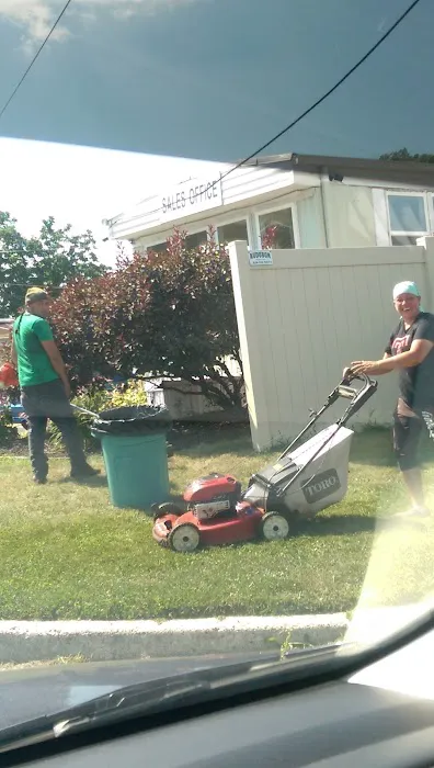 Crescent Mobile Home Park LLC Picture 5