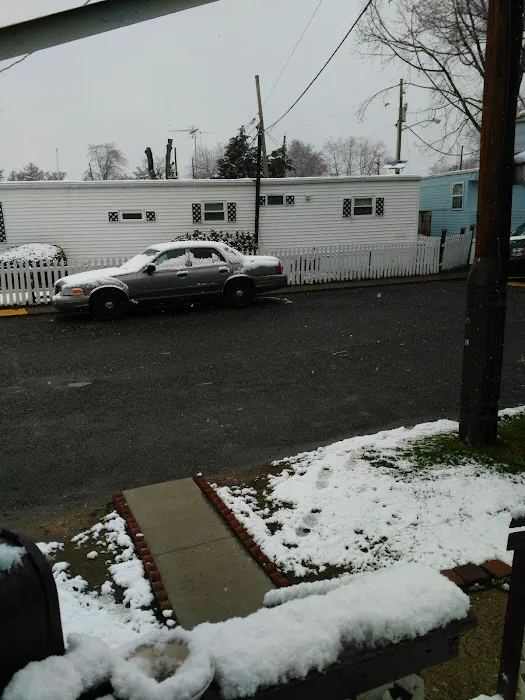 Crescent Mobile Home Park LLC Picture 8