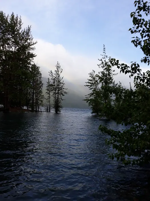 Wish Poosh Campground Picture 10