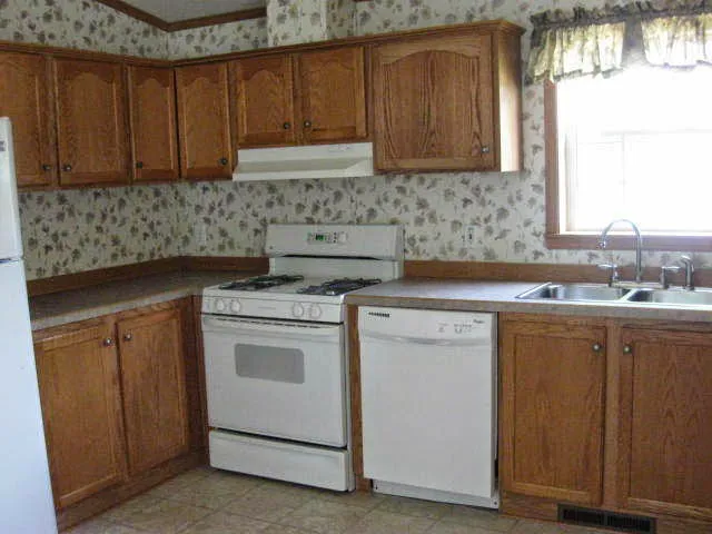 Three Gardens Picture 8