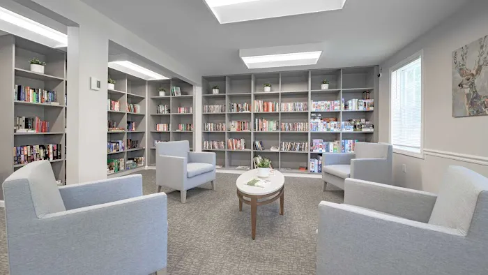 Forest Hill Picture 5