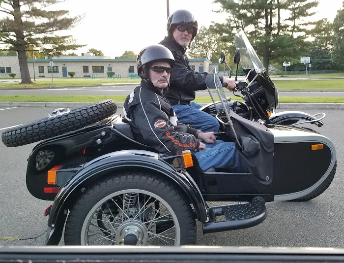 Apple Valley Village Picture 5