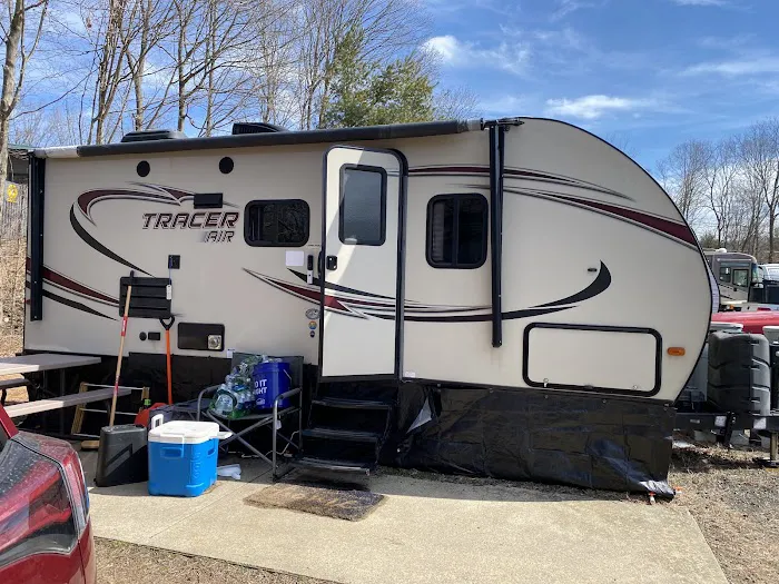 Totoket Valley RV Park Picture 10