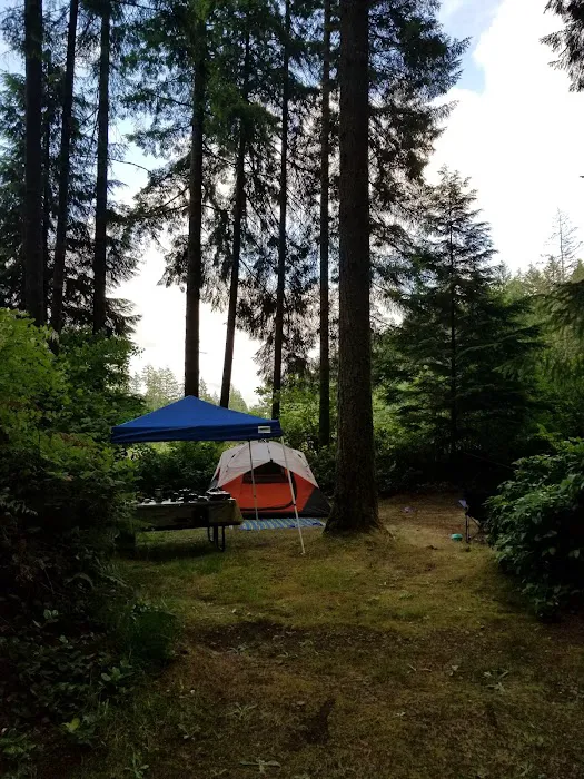Olympia Campground & Fuel Picture 5
