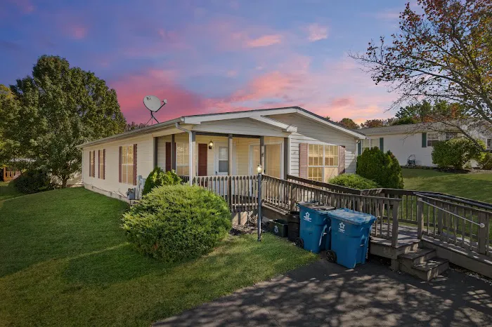 Walnut Meadows Picture 5