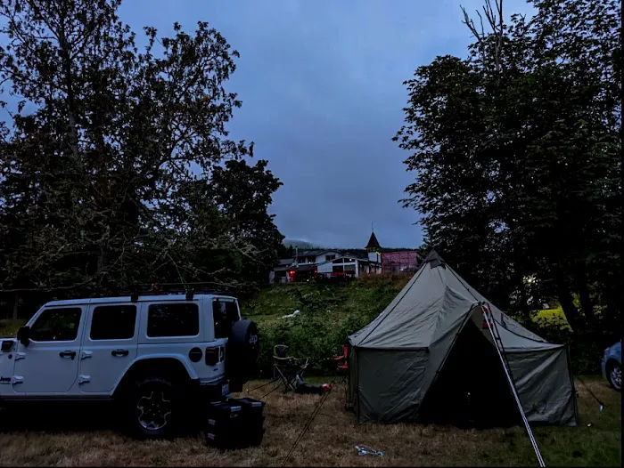 queen bee camping Picture 9