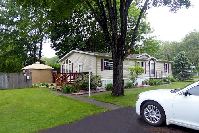 Evergreen Springs Manufactured Home Community Picture 3