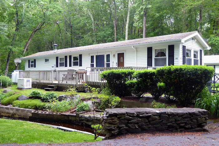 Evergreen Springs Manufactured Home Community Picture 8