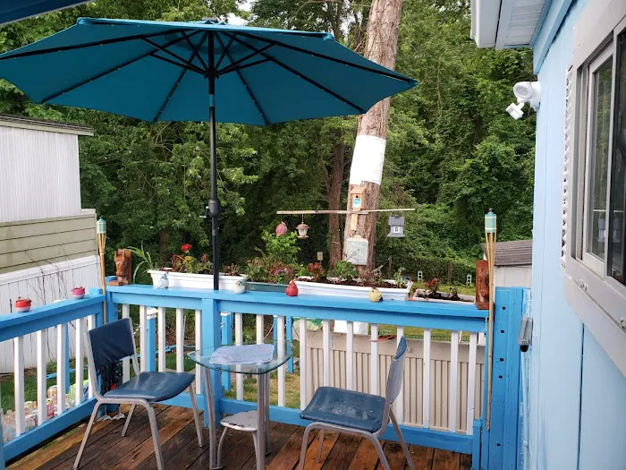 Rivermead Point North / South Manufactured Home Community Picture 5