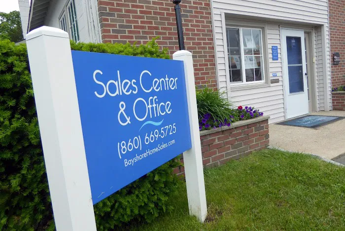 Cedar Grove Manufactured Home Community Picture 9