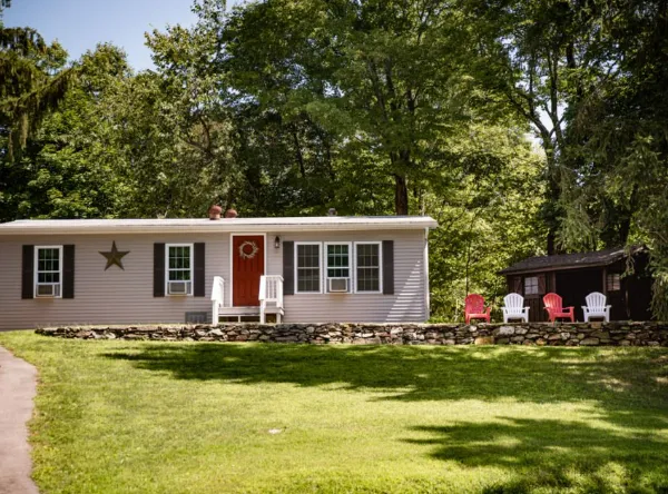 Interlake RV Park Picture 8