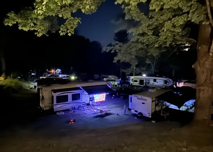 Interlake RV Park Picture 3