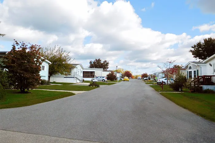 Murray Manor Manufactured Home Community Picture 4