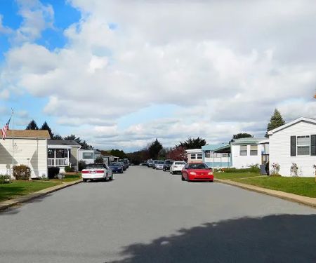 Murray Manor Manufactured Home Community