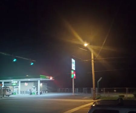 Kellys Trailer Park Court