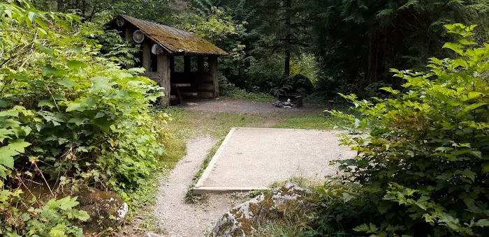 Glasgow Court Enterprises LLC Picture 16