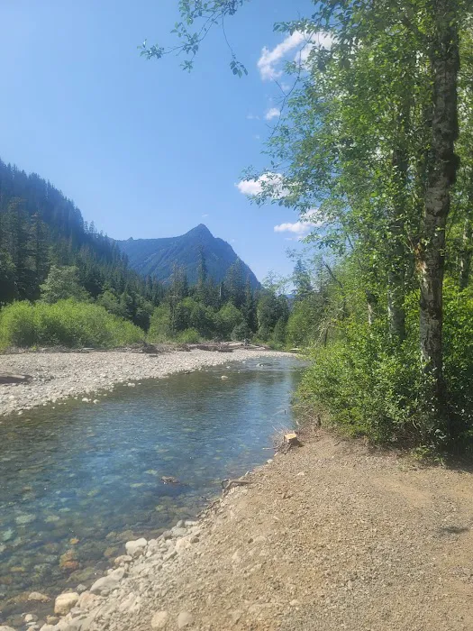 Glasgow Court Enterprises LLC Picture 23