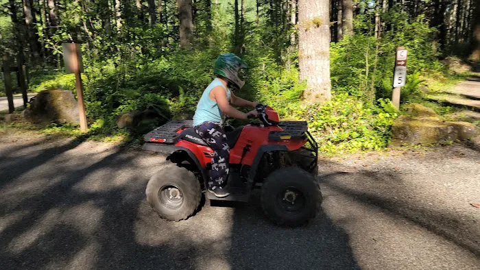 Middle Waddell Campground Picture 3