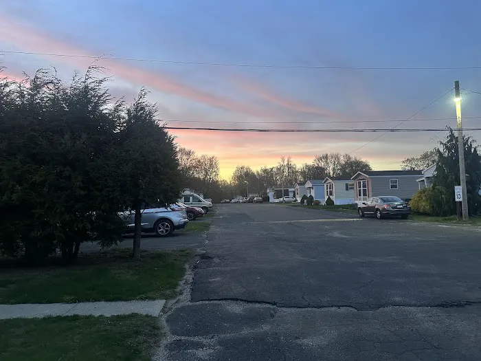 Red Hill Mobile Park Picture 1