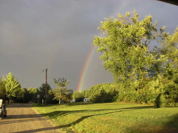 Brook n Wood Family Campground Picture 2